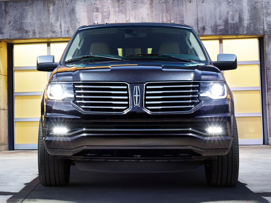  Lincoln Navigator L 2014 года  (фото 6 из 9)
